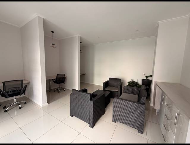 2 BEDROOM APARTMENT RENTED IN BRYANSTON